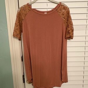 Lace Shoulder short Sleeve Top - Rust